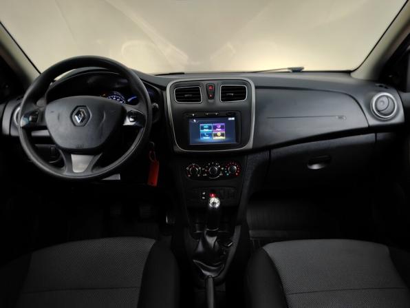 Renault Sandero II с пробегом 2016 года, цена 725 000 рублей, 180000 км, хэтчбек, Автокод Объявления