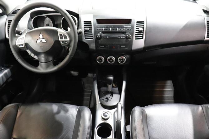 Mitsubishi Outlander II с пробегом 2008 года, цена 1 100 000 рублей, 252990 км, внедорожник, Автокод Объявления