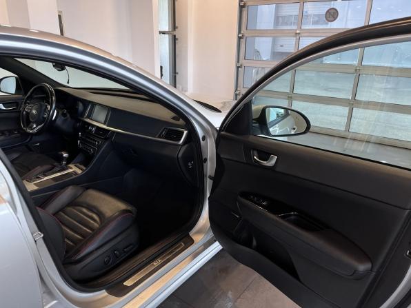 Kia Optima IV Рестайлинг с пробегом 2018 года, цена 2 146 000 рублей, 122630 км, седан, Автокод Объявления