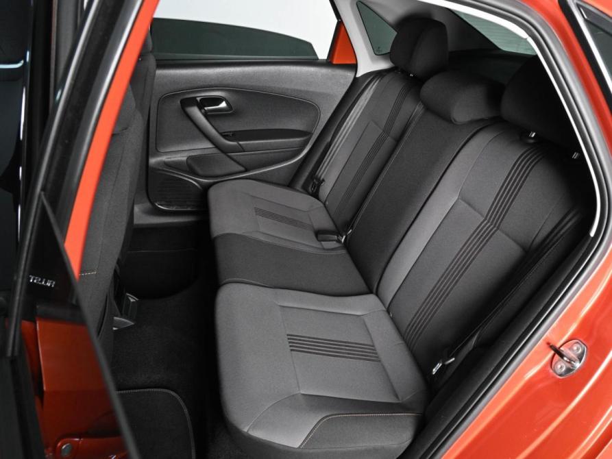 Volkswagen Polo V Рестайлинг Ростов-на-Дону  - изображение 9