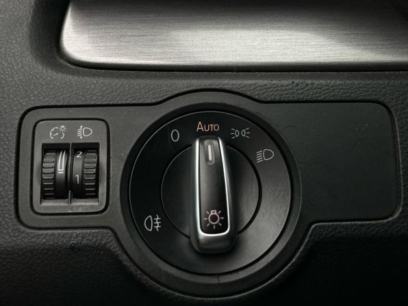 Volkswagen Passat B7 с пробегом 2011 года, цена 850 000 рублей, 241680 км, седан, Автокод Объявления
