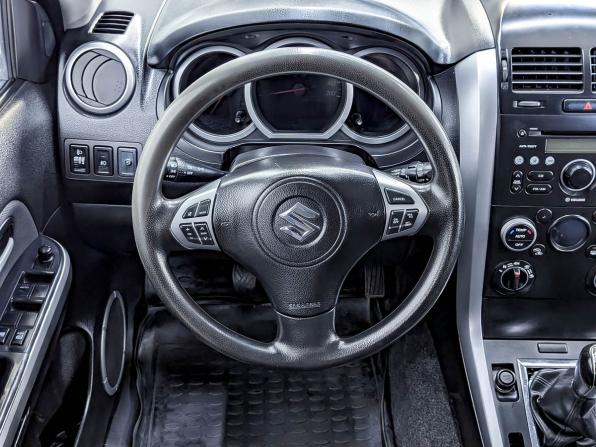 Suzuki Grand Vitara II Рестайлинг с пробегом 2010 года, цена 1 049 000 рублей, 198794 км, внедорожник, Автокод Объявления