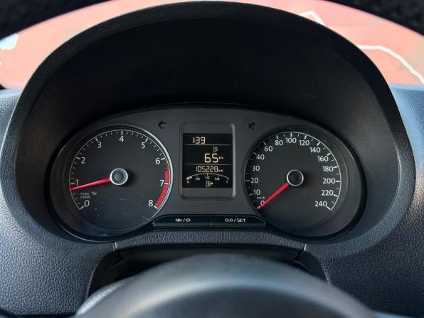 Volkswagen Polo V Рестайлинг с пробегом 2018 года, цена 1 085 000 рублей, 105200 км, седан, Автокод Объявления