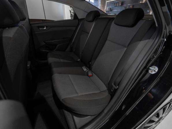 Hyundai Solaris II с пробегом 2020 года, цена 1 330 000 рублей, 114628 км, седан, Автокод Объявления