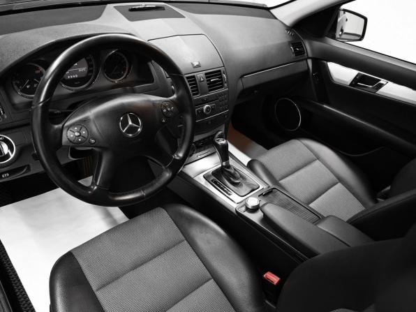 Mercedes-Benz C-Класс III (W204) с пробегом 2010 года, цена 925 000 рублей, 328466 км, седан, Автокод Объявления
