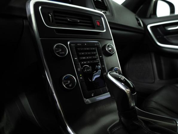 Volvo S60 II Рестайлинг с пробегом 2014 года, цена 1 599 700 рублей, 166108 км, седан, Автокод Объявления