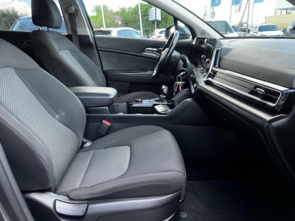 Kia Sportage V с пробегом 2022 года, цена 3 099 000 рублей, 137968 км, внедорожник, Автокод Объявления