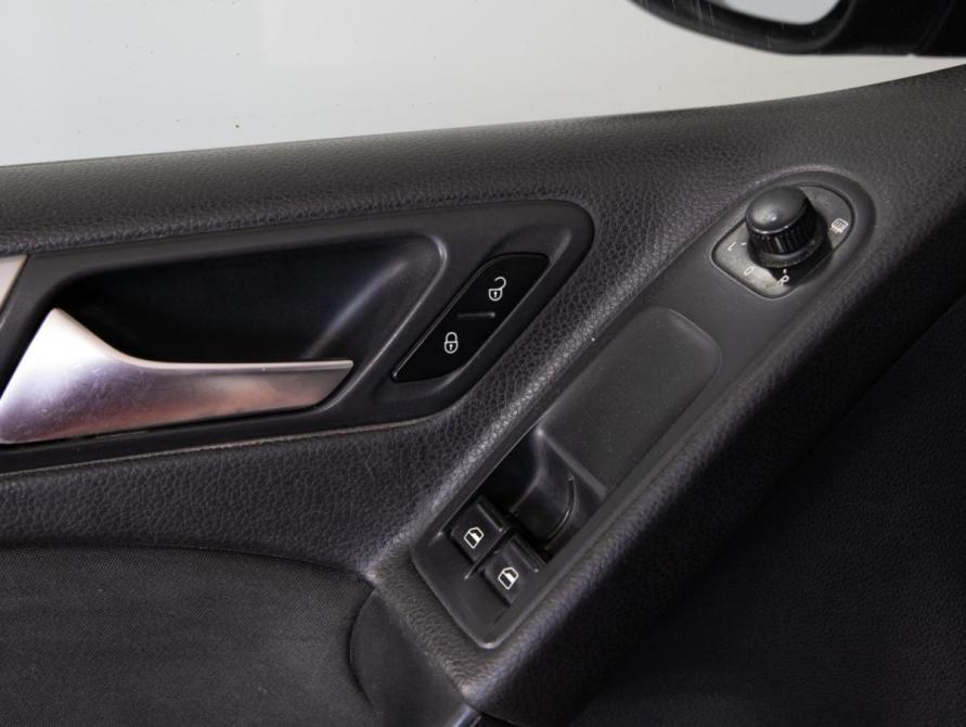 Volkswagen Golf VI Санкт-Петербург  - изображение 16