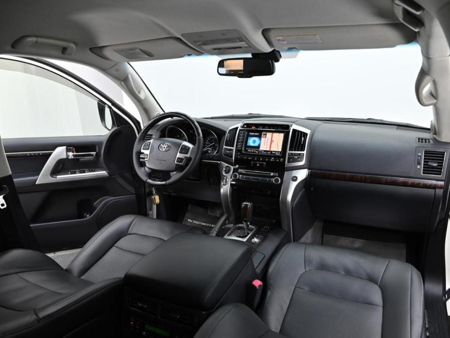 Toyota Land Cruiser 200 Series Рестайлинг 1 Москва  - изображение 7