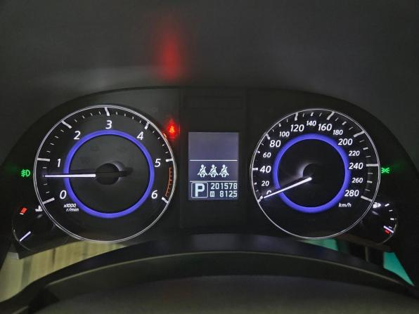 Infiniti QX70 с пробегом 2013 года, цена 1 541 000 рублей, 201576 км, внедорожник, Автокод Объявления