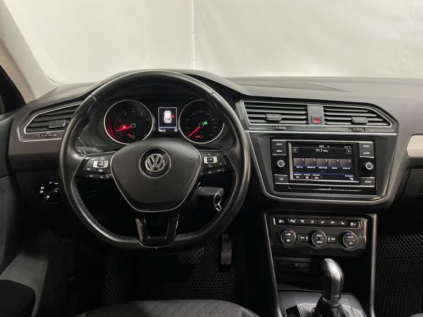 Volkswagen Tiguan II с пробегом 2018 года, цена 2 250 000 рублей, 106112 км, внедорожник, Автокод Объявления