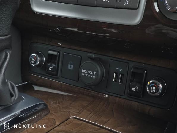 Infiniti QX80 I Рестайлинг 2 с пробегом 2018 года, цена 3 590 000 рублей, 180000 км, внедорожник, Автокод Объявления