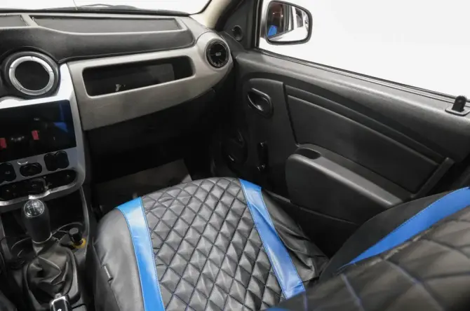 Renault Logan I Рестайлинг с пробегом 2011 года, цена 199 000 рублей, 275000 км, седан, Автокод Объявления