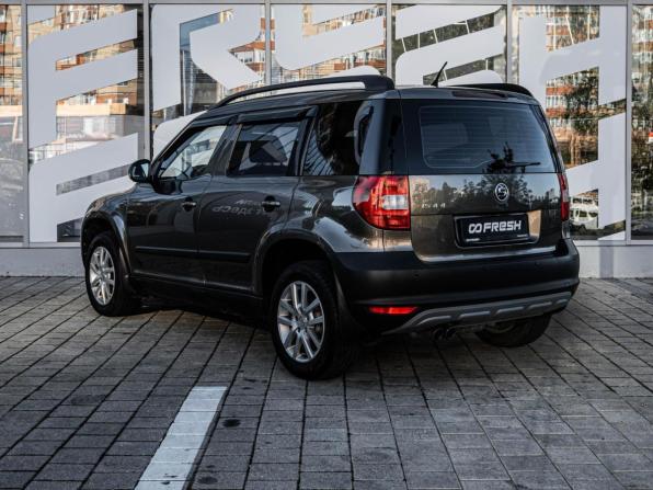 Skoda Yeti I с пробегом 2012 года, цена 1 299 000 рублей, 76658 км, внедорожник, Автокод Объявления