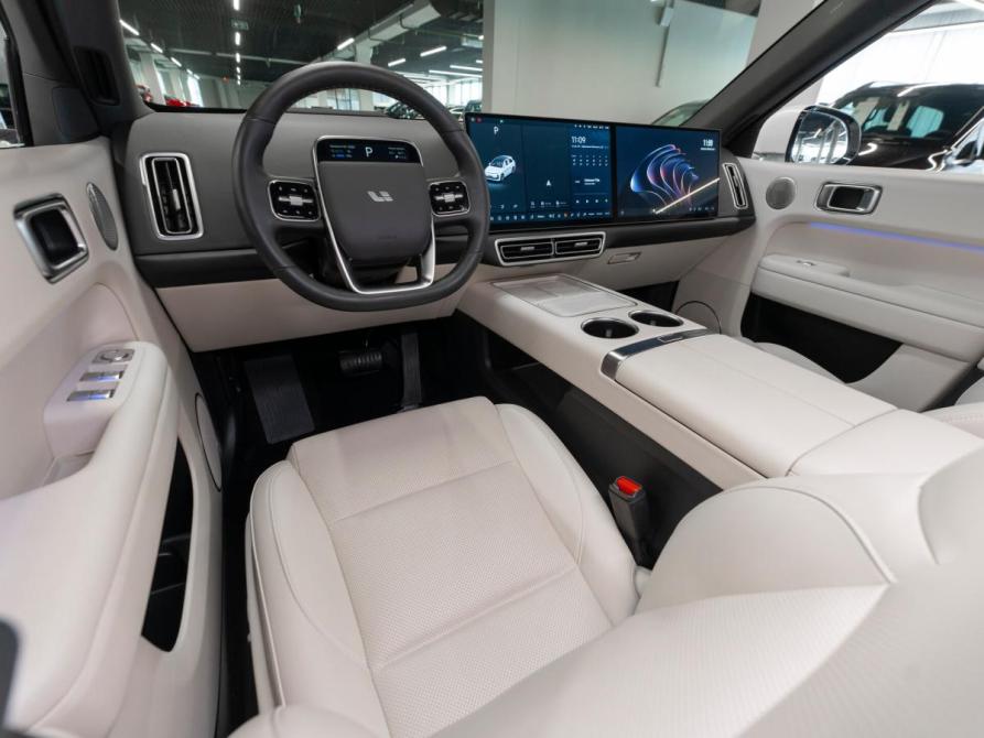Li Auto (Lixiang) L6 Москва  - изображение 7