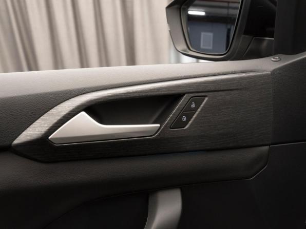 Volkswagen Taos I с пробегом 2021 года, цена 3 100 000 рублей, 30000 км, внедорожник, Автокод Объявления