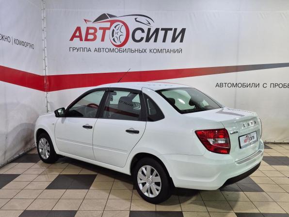 Lada (ВАЗ) Granta I Рестайлинг с пробегом 2021 года, цена 749 000 рублей, 60919 км, седан, Автокод Объявления