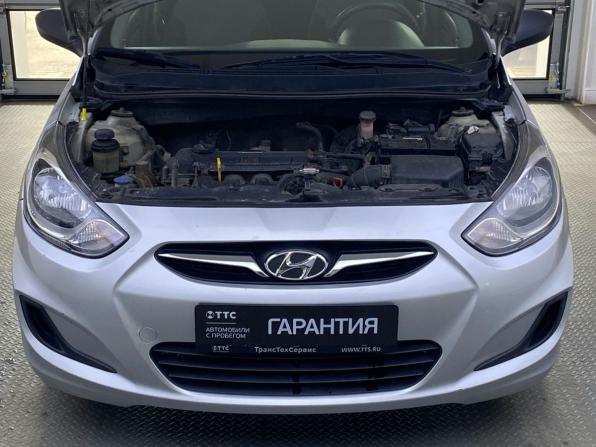 Hyundai Solaris I с пробегом 2012 года, цена 910 000 рублей, 164000 км, седан, Автокод Объявления