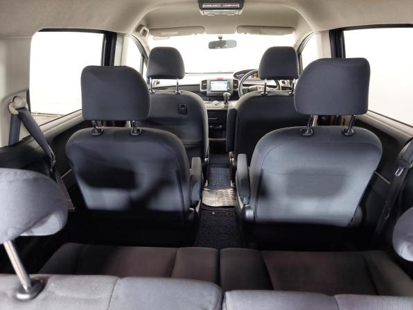 Honda Freed I с пробегом 2008 года, цена 980 000 рублей, 117000 км, компактвэн, Автокод Объявления