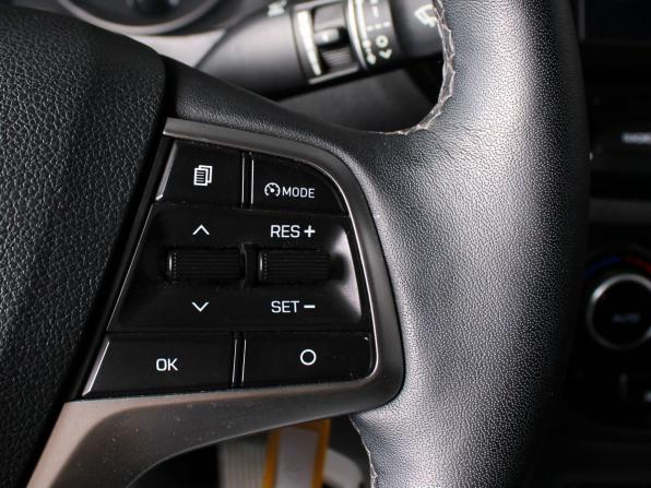Hyundai Solaris II Рестайлинг с пробегом 2021 года, цена 1 570 000 рублей, 115523 км, седан, Автокод Объявления