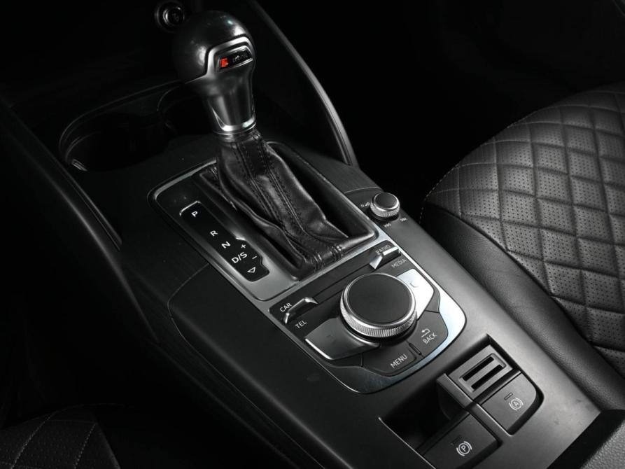 Audi A3 III (8V) Рестайлинг Ростов-на-Дону  - изображение 16