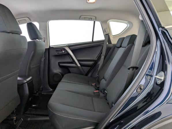 Toyota RAV4 IV (XA40) Рестайлинг с пробегом 2018 года, цена 2 430 000 рублей, 120339 км, внедорожник, Автокод Объявления
