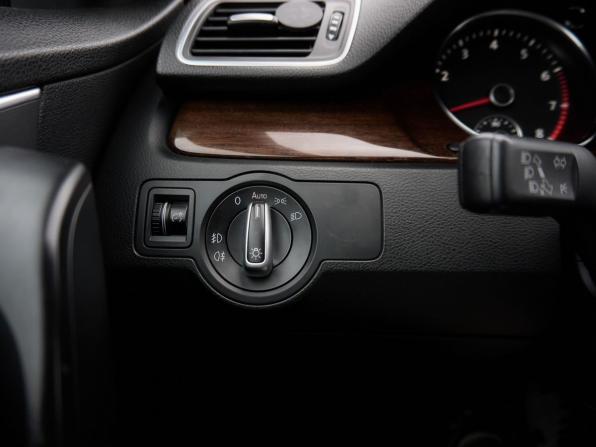 Volkswagen Passat B7 с пробегом 2011 года, цена 1 080 000 рублей, 259997 км, седан, Автокод Объявления
