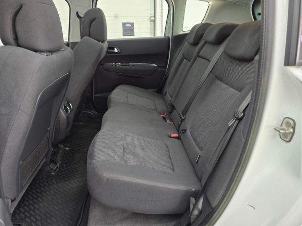Peugeot 3008 I с пробегом 2012 года, цена 935 000 рублей, 114980 км, внедорожник, Автокод Объявления