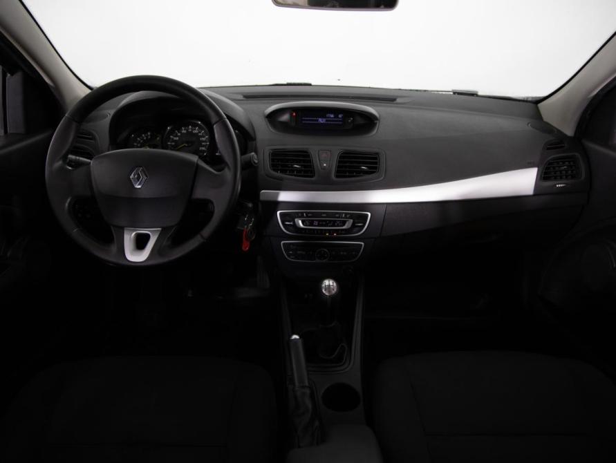 Renault Fluence I Санкт-Петербург  - изображение 9