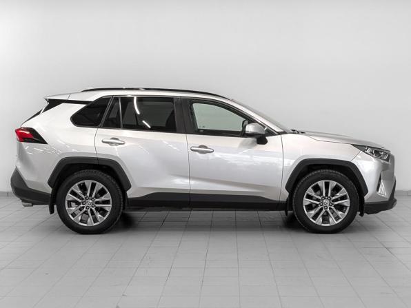 Toyota RAV4 V (XA50) с пробегом 2021 года, цена 3 350 000 рублей, 93485 км, внедорожник, Автокод Объявления
