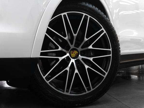 Porsche Cayenne III с пробегом 2021 года, цена 9 626 000 рублей, 49172 км, внедорожник, Автокод Объявления