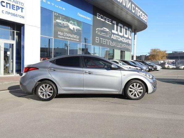 Hyundai Elantra V (MD) Рестайлинг с пробегом 2015 года, цена 800 000 рублей, 204192 км, седан, Автокод Объявления