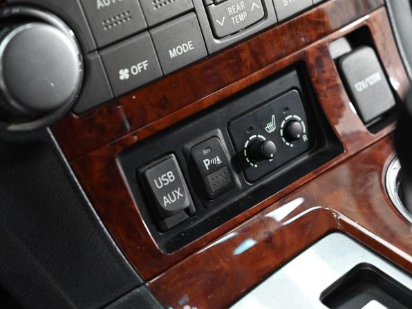 Toyota Highlander II (XU40) Рестайлинг с пробегом 2013 года, цена 1 299 000 рублей, 138358 км, внедорожник, Автокод Объявления