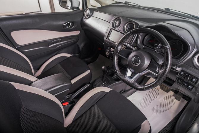 Nissan Note II Рестайлинг с пробегом 2017 года, цена 929 000 рублей, 190000 км, хэтчбек, Автокод Объявления