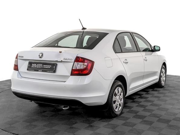 Skoda Rapid I Рестайлинг с пробегом 2018 года, цена 1 100 000 рублей, 91580 км, лифтбек, Автокод Объявления