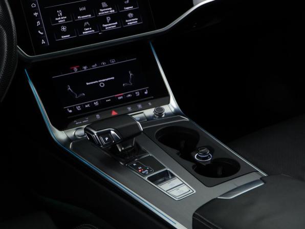 Audi A6 V (C8) с пробегом 2018 года, цена 4 699 050 рублей, 81229 км, универсал, Автокод Объявления