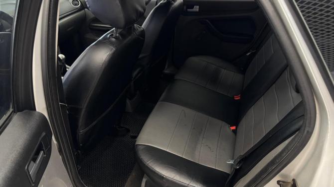 Ford Focus II Рестайлинг с пробегом 2008 года, цена 290 000 рублей, 373833 км, хэтчбек, Автокод Объявления