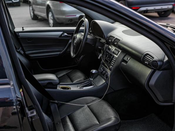 Mercedes-Benz C-Класс II (W203) Рестайлинг с пробегом 2005 года, цена 520 000 рублей, 360088 км, хэтчбек, Автокод Объявления