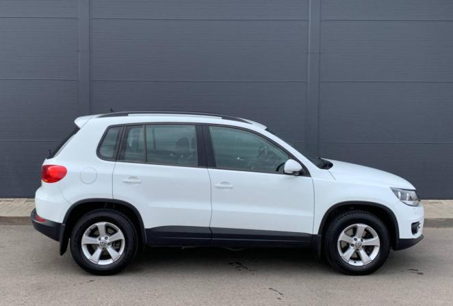 Volkswagen Tiguan I Рестайлинг с пробегом 2015 года, цена 1 395 000 рублей, 91232 км, внедорожник, Автокод Объявления