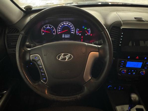 Hyundai Santa Fe II Рестайлинг с пробегом 2011 года, цена 1 290 000 рублей, 205593 км, внедорожник, Автокод Объявления