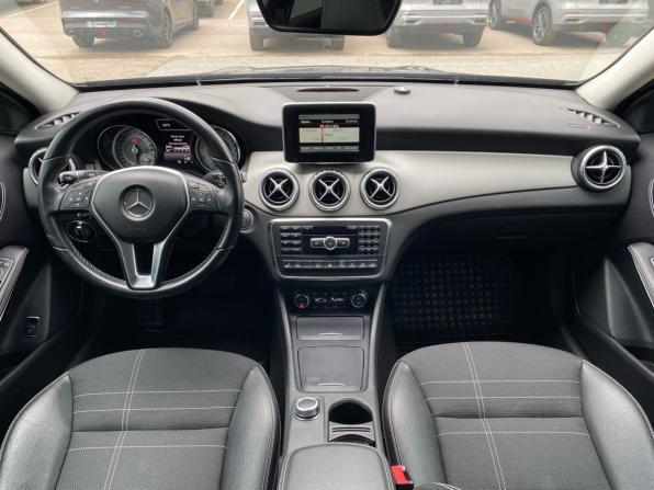 Mercedes-Benz GLA I (X156) с пробегом 2015 года, цена 2 415 000 рублей, 45000 км, внедорожник, Автокод Объявления