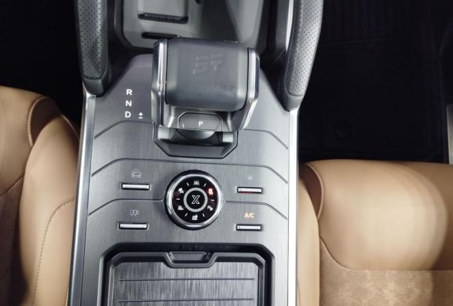 JETOUR T2 с пробегом 2024 года, цена 3 290 000 рублей, 24235 км, внедорожник, Автокод Объявления