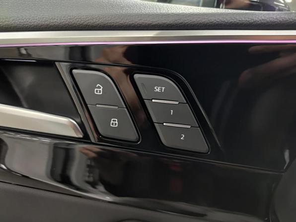Audi A4 V (B9) Рестайлинг с пробегом 2020 года, цена 3 290 000 рублей, 68515 км, седан, Автокод Объявления