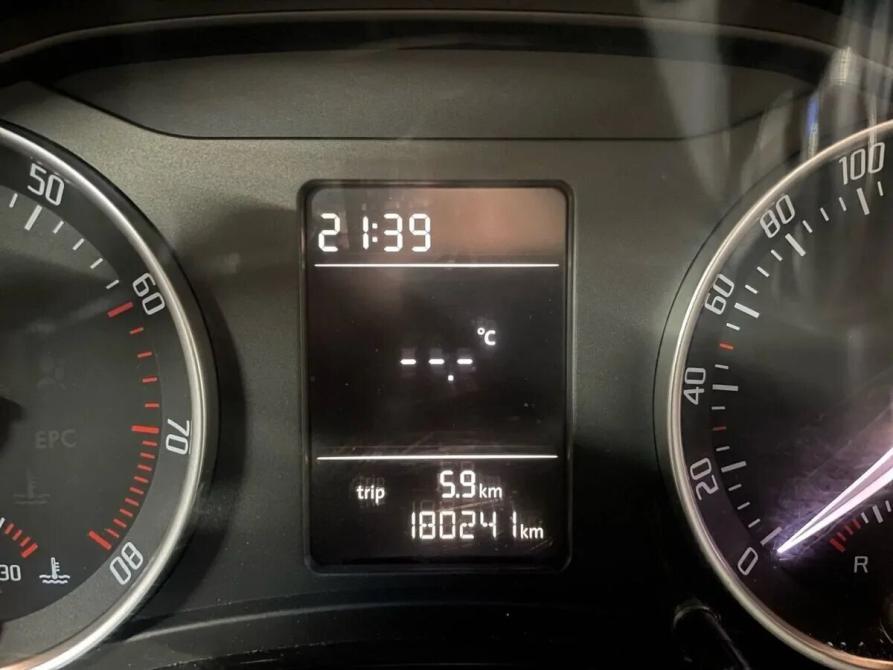 Skoda Octavia II (A5) Рестайлинг Набережные Челны  - изображение 14