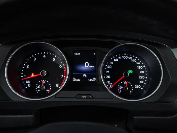 Volkswagen Tiguan II Рестайлинг с пробегом 2022 года, цена 2 649 444 рубля, 87482 км, внедорожник, Автокод Объявления