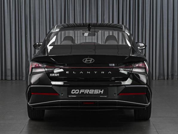Hyundai Elantra VII (CN7) Рестайлинг с пробегом 2024 года, цена 2 620 000 рублей, 1009 км, седан, Автокод Объявления