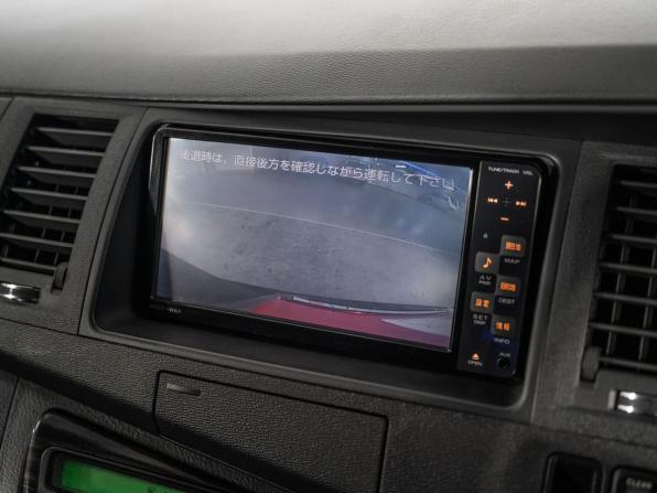 Toyota ISis I Рестайлинг с пробегом 2011 года, цена 1 115 500 рублей, 186431 км, компактвэн, Автокод Объявления