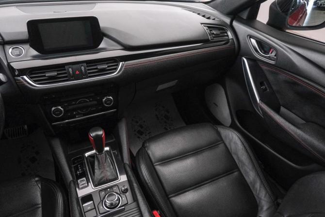 Mazda 6 III (GJ) Рестайлинг с пробегом 2015 года, цена 1 949 000 рублей, 170000 км, седан, Автокод Объявления