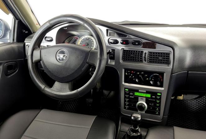 Daewoo Nexia I Рестайлинг с пробегом 2012 года, цена 260 000 рублей, 162895 км, седан, Автокод Объявления
