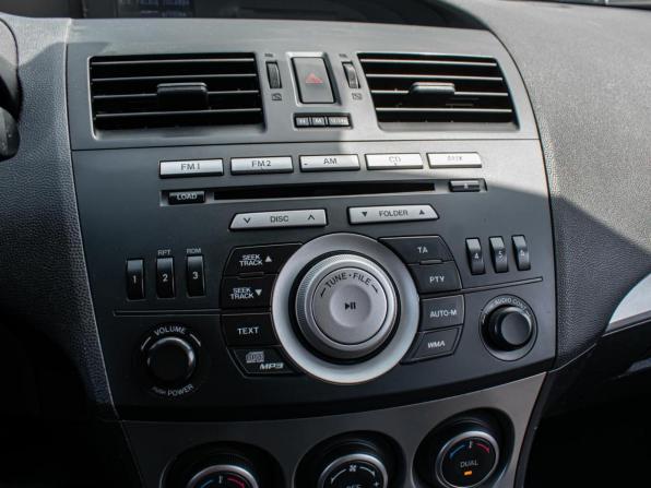 Mazda 3 II (BL) Рестайлинг с пробегом 2011 года, цена 915 000 рублей, 243859 км, хэтчбек, Автокод Объявления